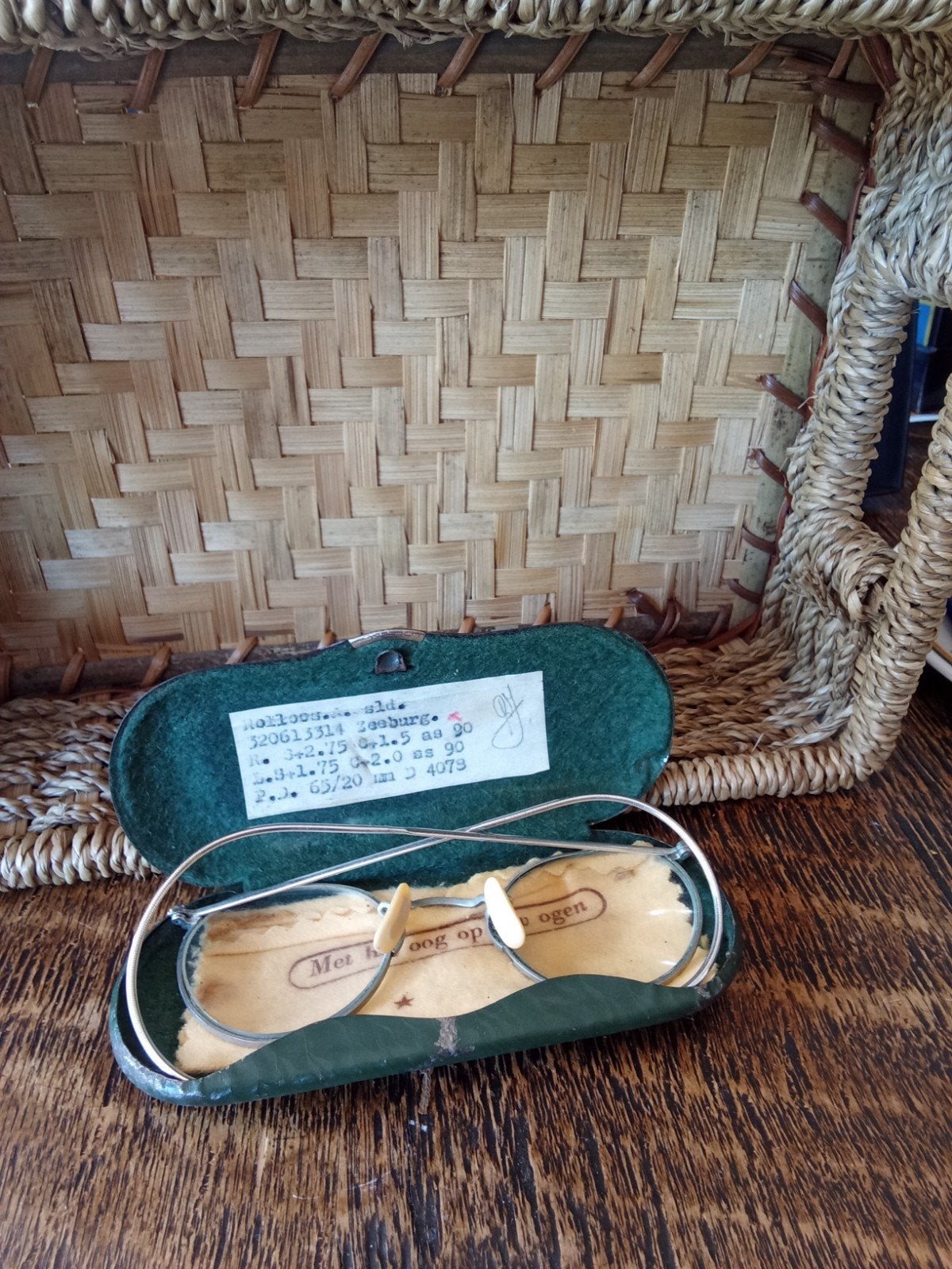 Antieke bril met etui - Vintage leesbril, Antiek en Kunst, Ophalen of Verzenden