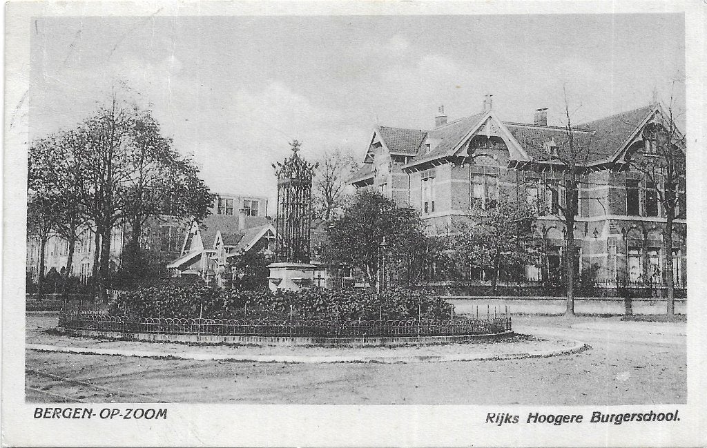 AK Bergen op Zoom - Rijks Hoogere Burgerschool, Verzenden, 1920 tot 1940, Gelopen, Noord-Brabant