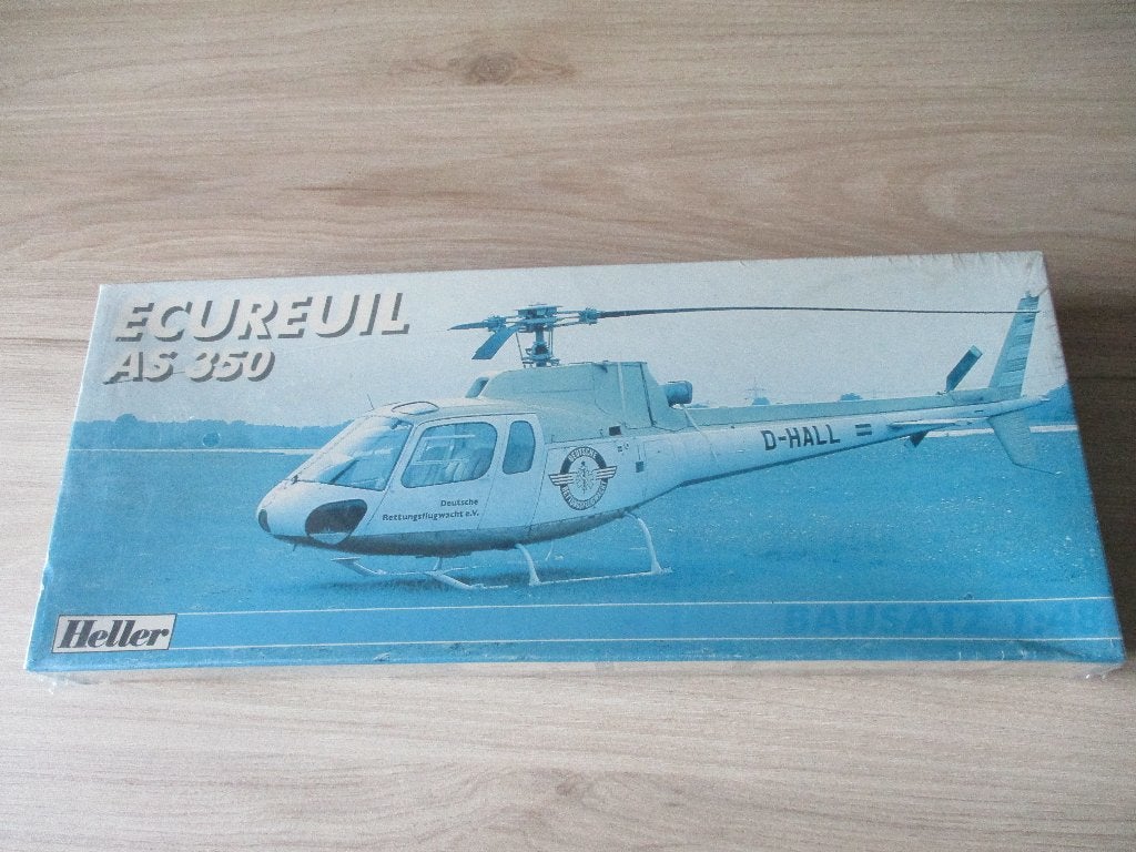 Heller Ecureul AS 350, Hobby en Vrije tijd, Modelbouw | Vliegtuigen en Helikopters, Helikopter, Ophalen of Verzenden, Zo goed als nieuw