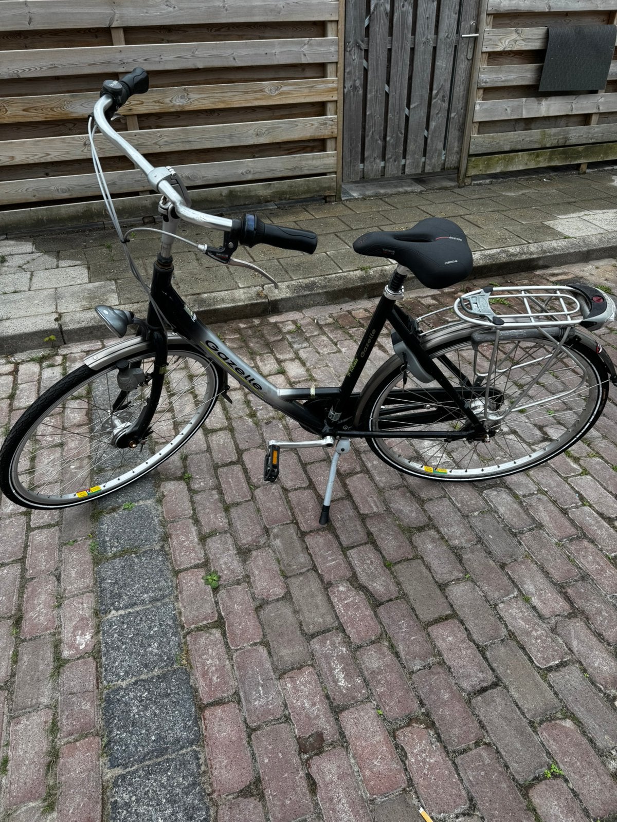 2 fietsen, Ophalen, Zo goed als nieuw
