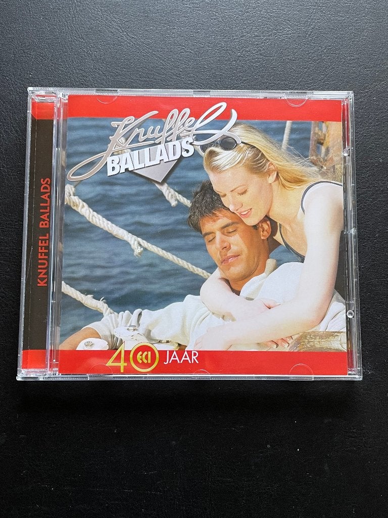 CD 40 jaar Knuffel Ballads, Ophalen of Verzenden, Zo goed als nieuw, Pop, Album