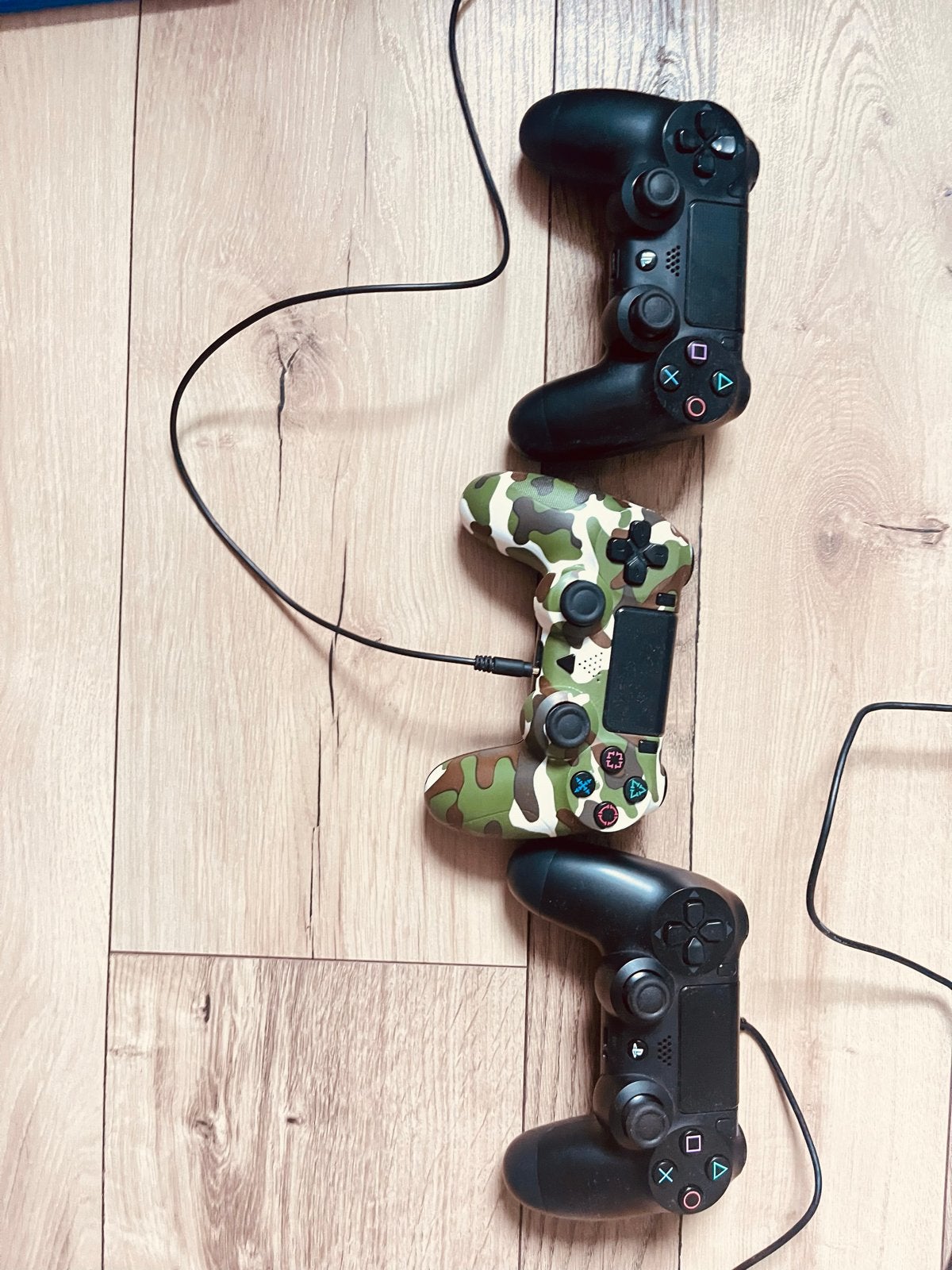 PS4 met 7 diverse spellen, 3 controllers en headset, Gebruikt, Overige genres, Eén computer, Ophalen of Verzenden