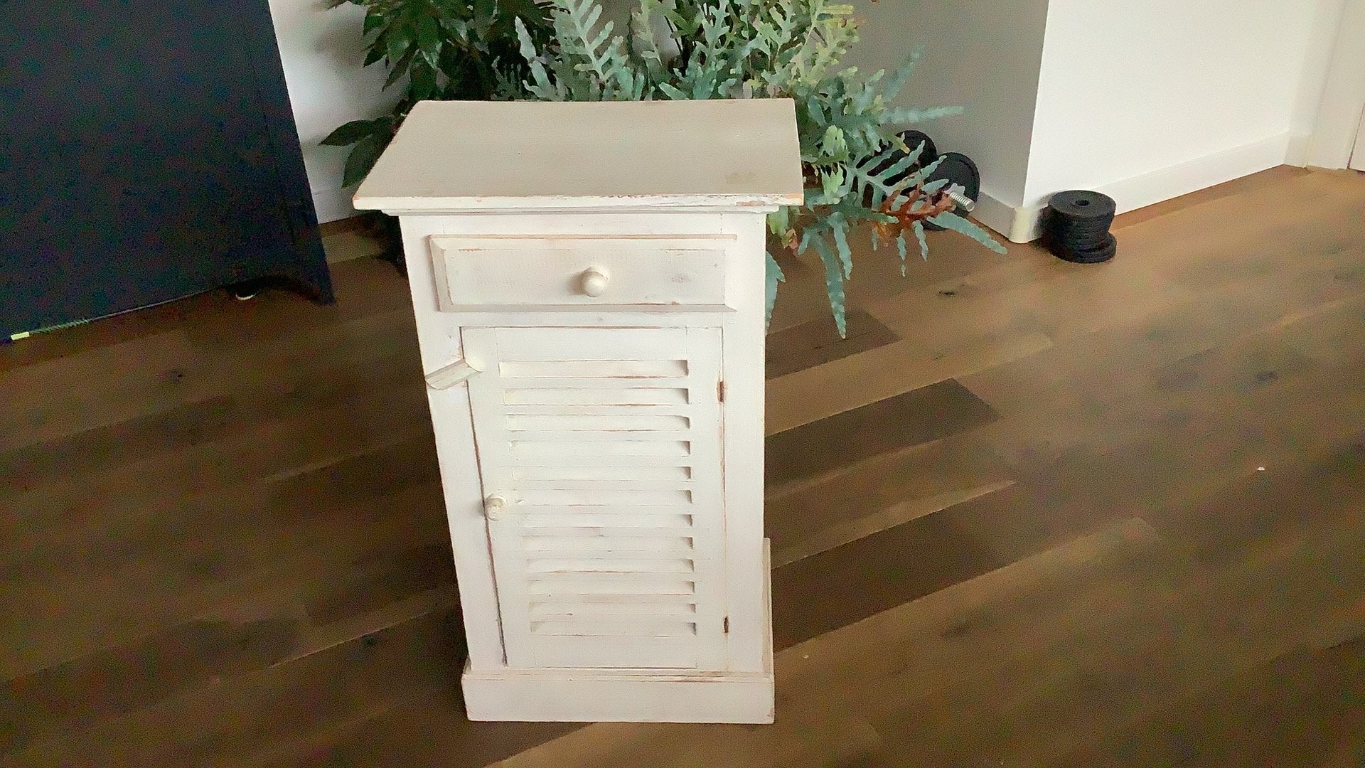 75x45x29 nachtkast brocante, Ophalen, Gebruikt