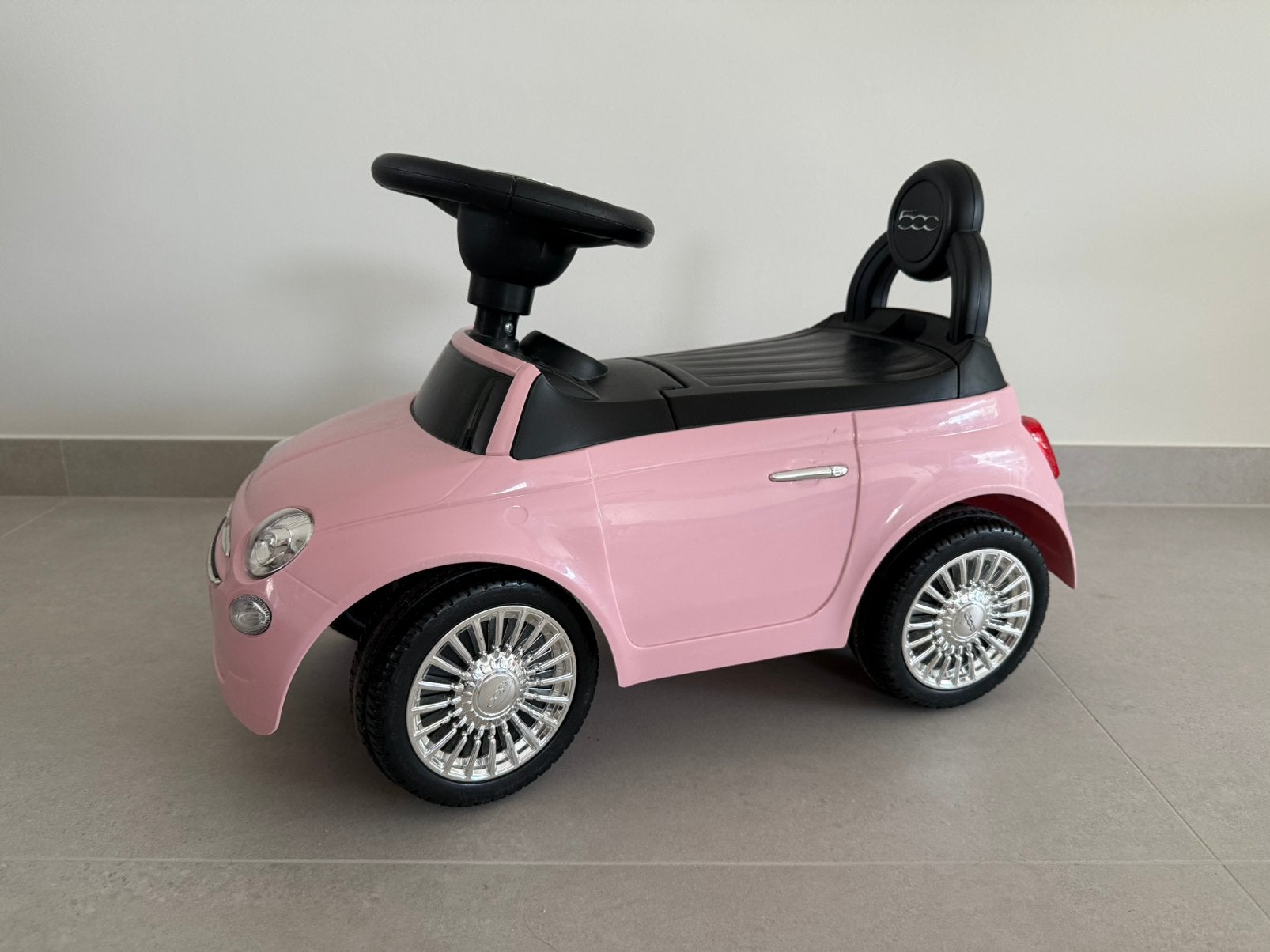 Puck loopauto Fiat 500 lichtroze, Ophalen, Zo goed als nieuw