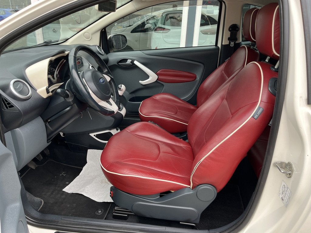 Ford Ka 1.2 Titanium X start/stop Airco / Leer / Stoelverwar, Auto's, Voorwielaandrijving, Euro 5, Gebruikt, 1242 cc