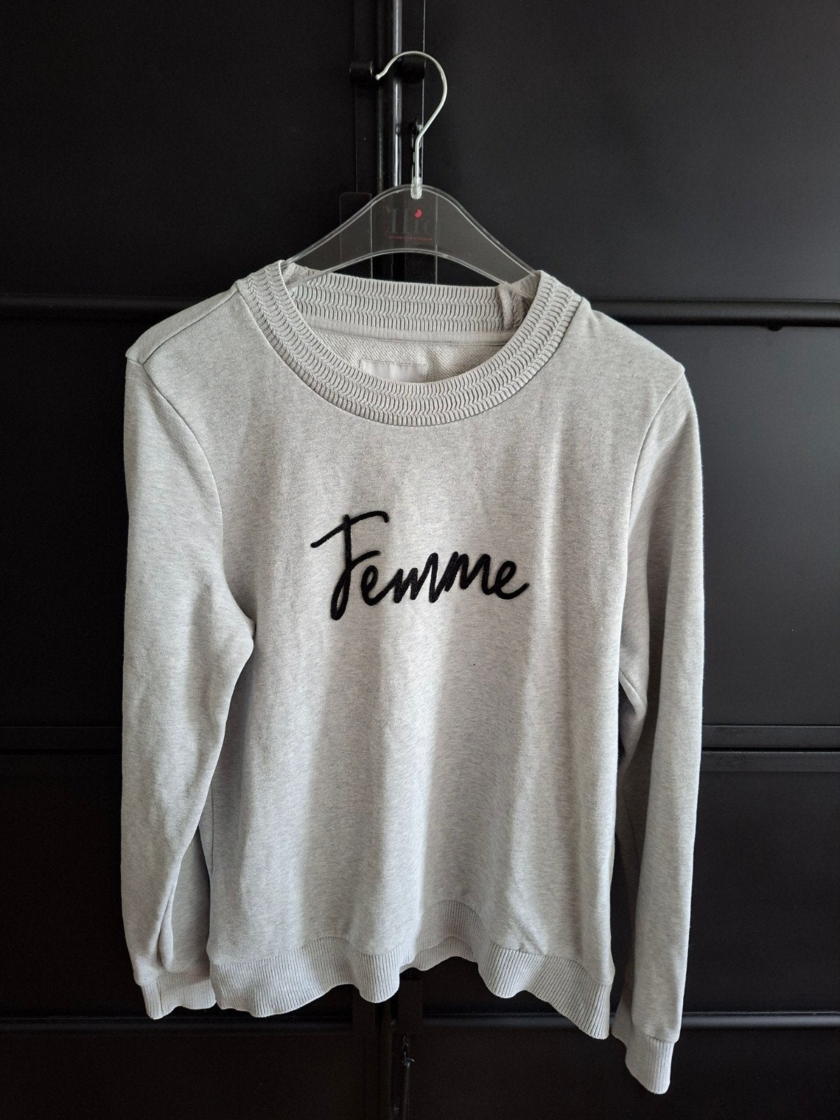 Grijze glitter trui met 'Femme' opdruk - Cotton Club, Maat 42/44 (L), Ophalen of Verzenden, Zo goed als nieuw, Cotton Club