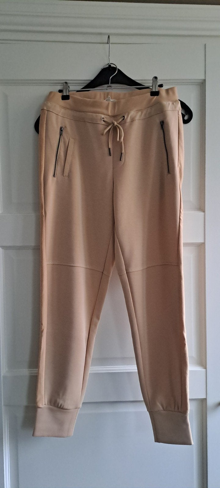 Yaya broek - Comfortabel en stijlvol, Maat 38/40 (M), Beige, Ophalen of Verzenden, Driekwart