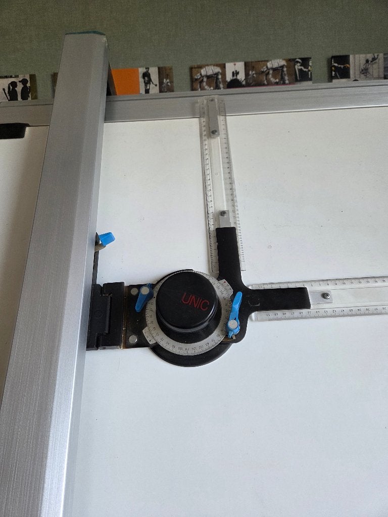 Professionele tekentafel UNIC ZX 1 met tekenhaak/loopwagen, Doe-het-zelf en Verbouw, Tekentafels, Ophalen, Gebruikt, 150 tot 170 cm
