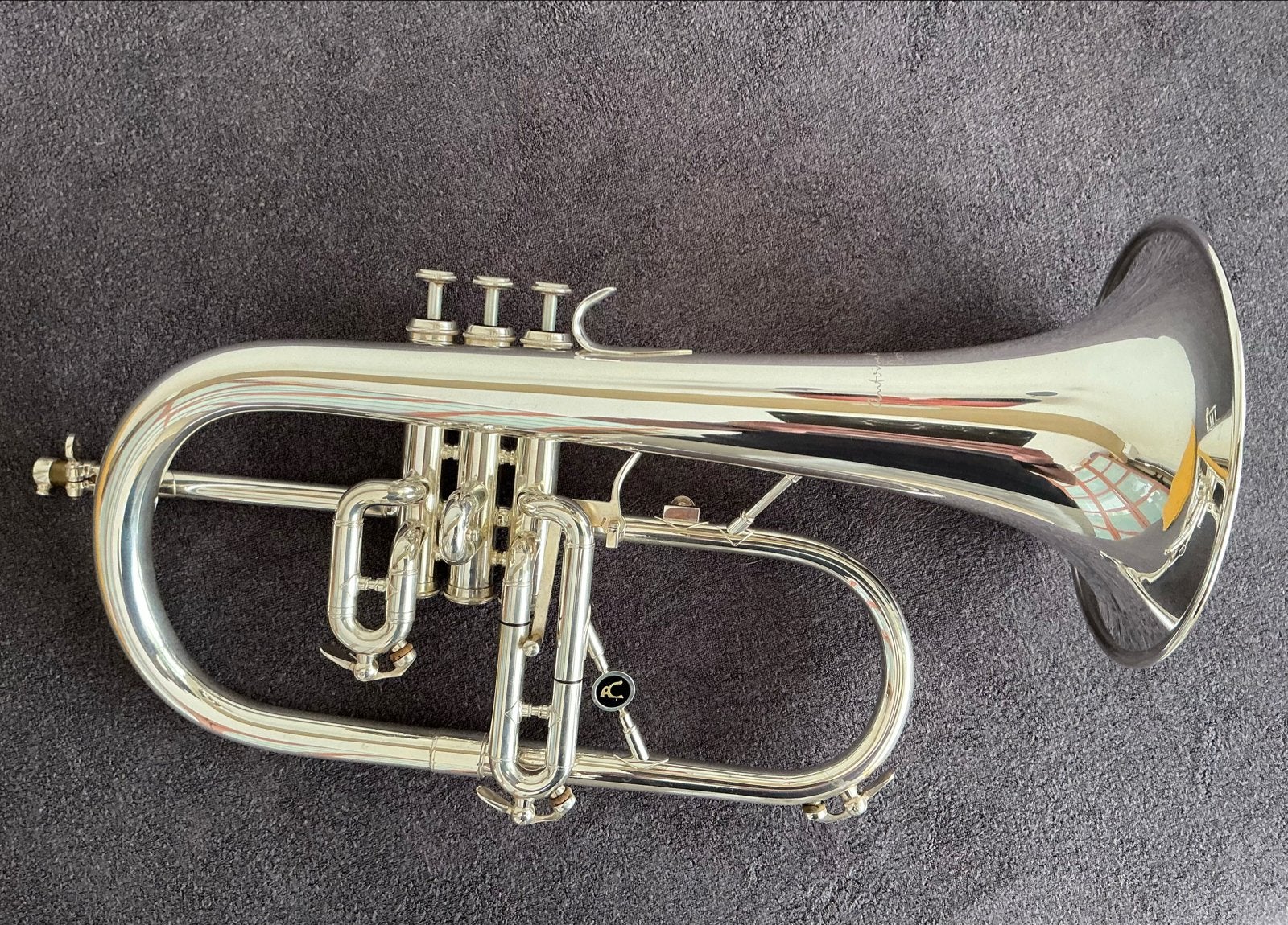 Courtois bugel 154 - Warme klank, uitstekend onderhouden, Muziek en Instrumenten, Blaasinstrumenten | Trompetten, Ophalen of Verzenden