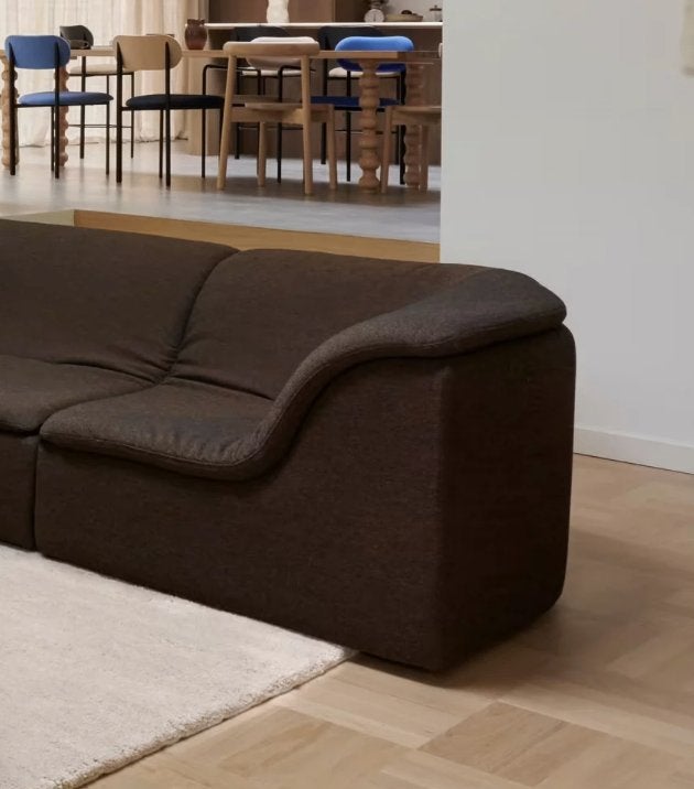 Studio Henk Blanket sofa 2-zitsbank + hocker | Van €5197, nu, Studio Henk, Nieuw, 75 tot 100 cm, Ophalen of Verzenden