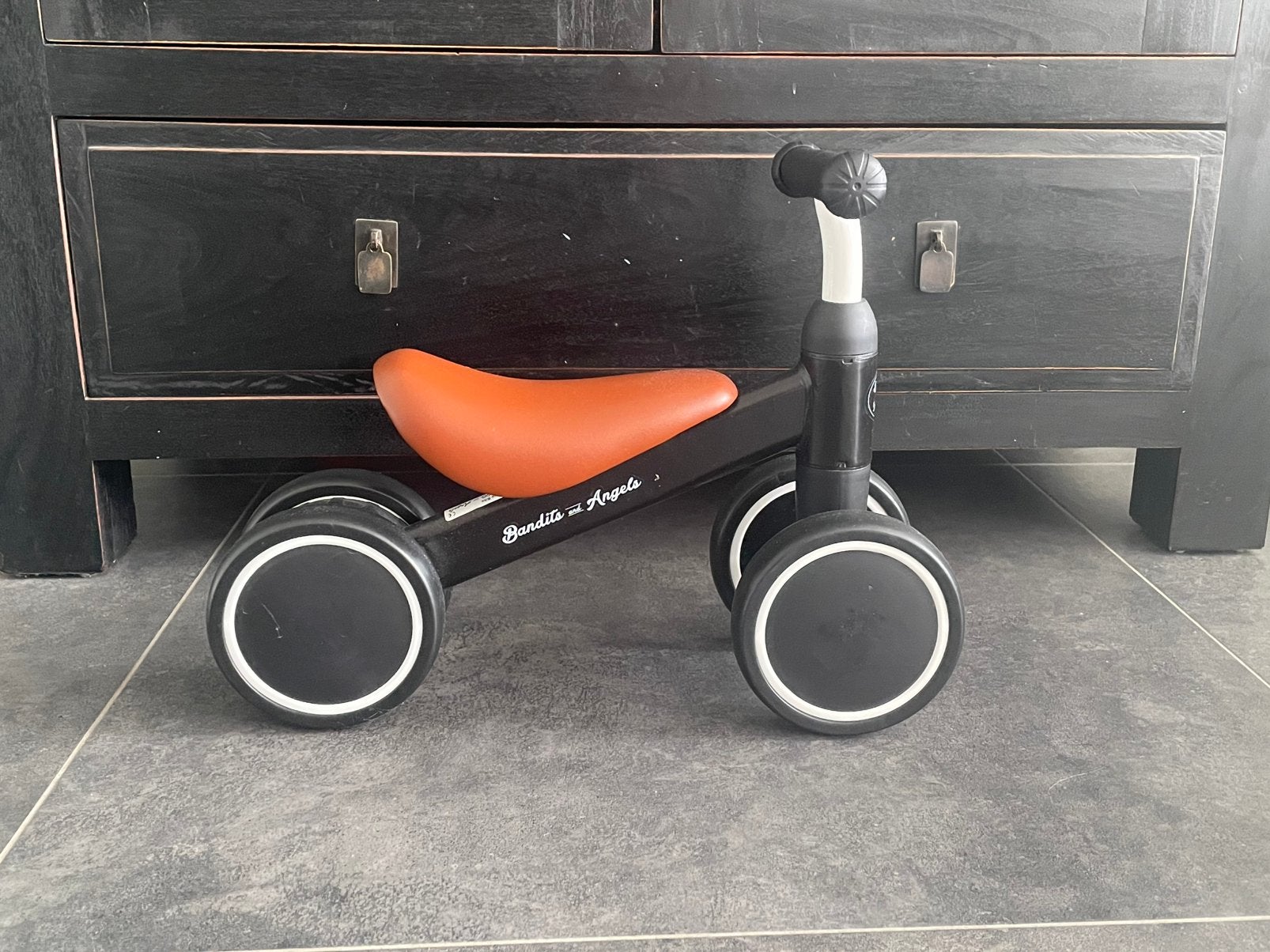Bandits and Angels loopfiets zwart met bruin zadel, Ophalen, Zo goed als nieuw, Loopfiets