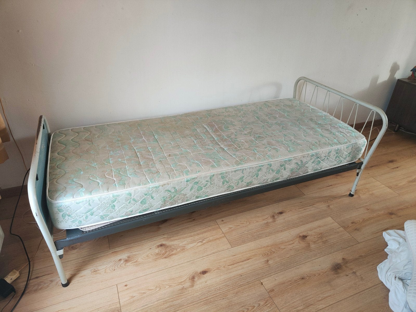 1 persoonsbed., Ophalen, Gebruikt, Eenpersoons, 90 cm