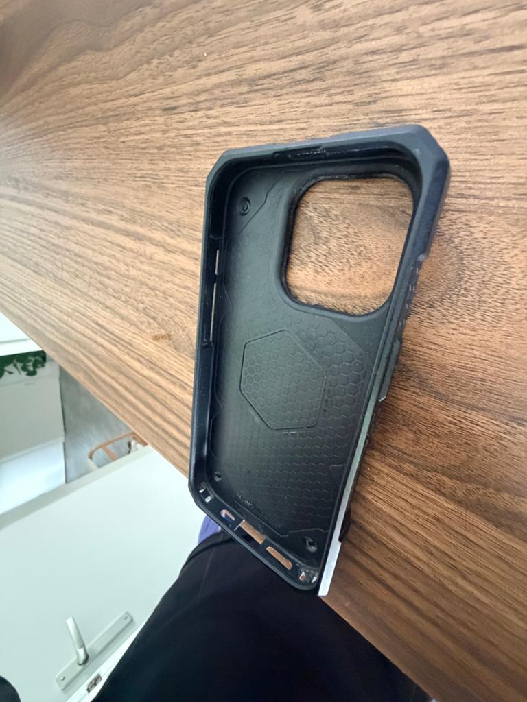 UAG iPhone 16 Pro Hoesje - Zwart, Schokbestendig, Kunststof, IPhone 16 Pro, Zwart, UAG