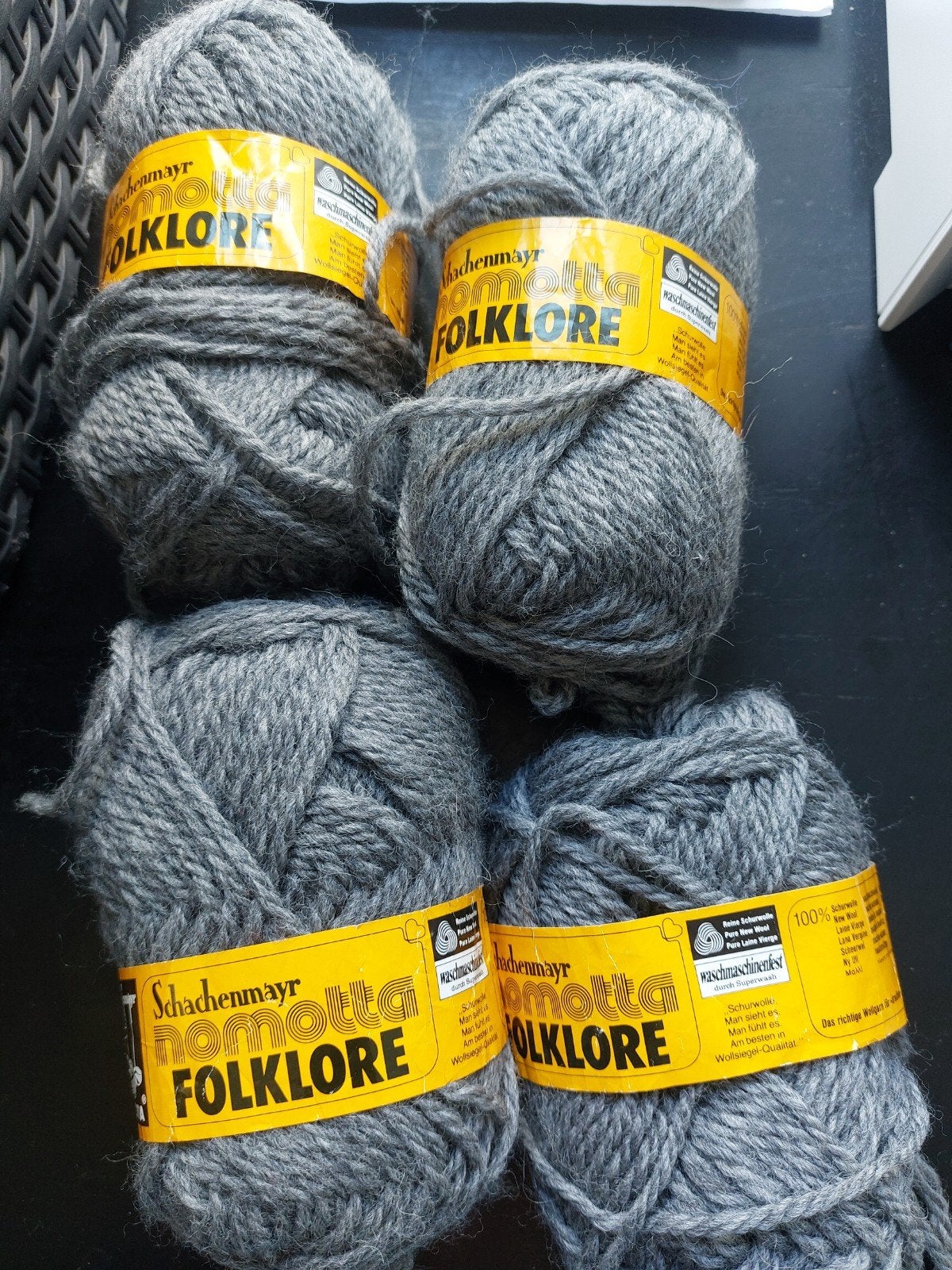 Schachenmayr Nomotta Folklore wol - 4 bollen grijs, Verzenden, Zo goed als nieuw, Breien of Haken, Wol of Garen