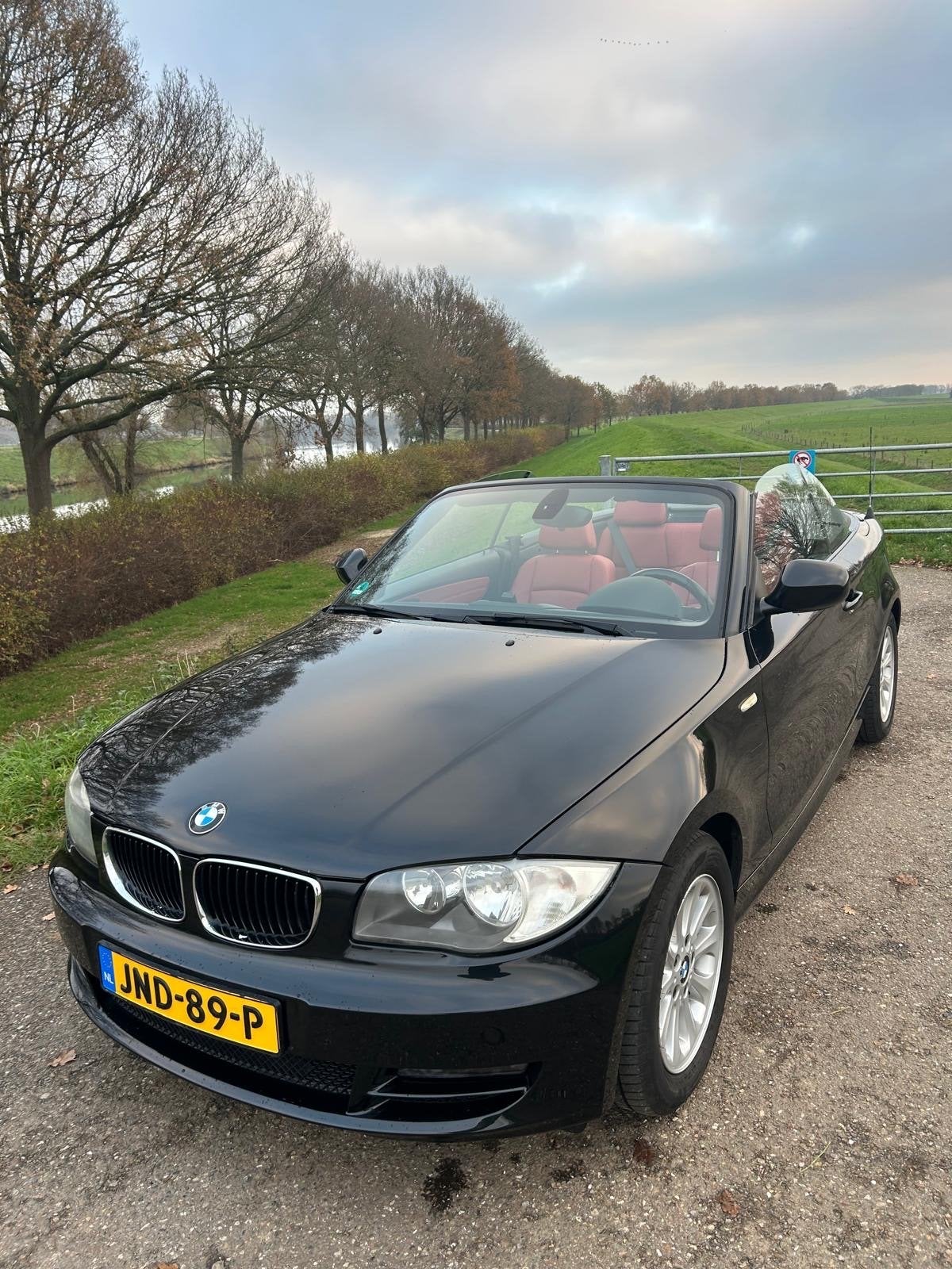 BMW 118i Cabrio (2010) – 111.000 km, 1-Serie, Euro 5, 1995 cc, Cabriolet