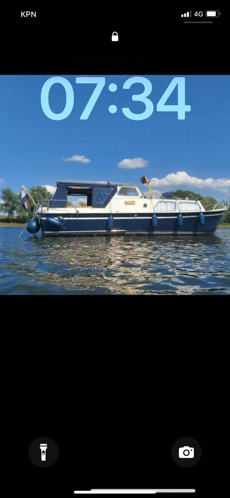 Foto 2 van Mooie originele Hewi kruiser met boegschroef 9.5x3