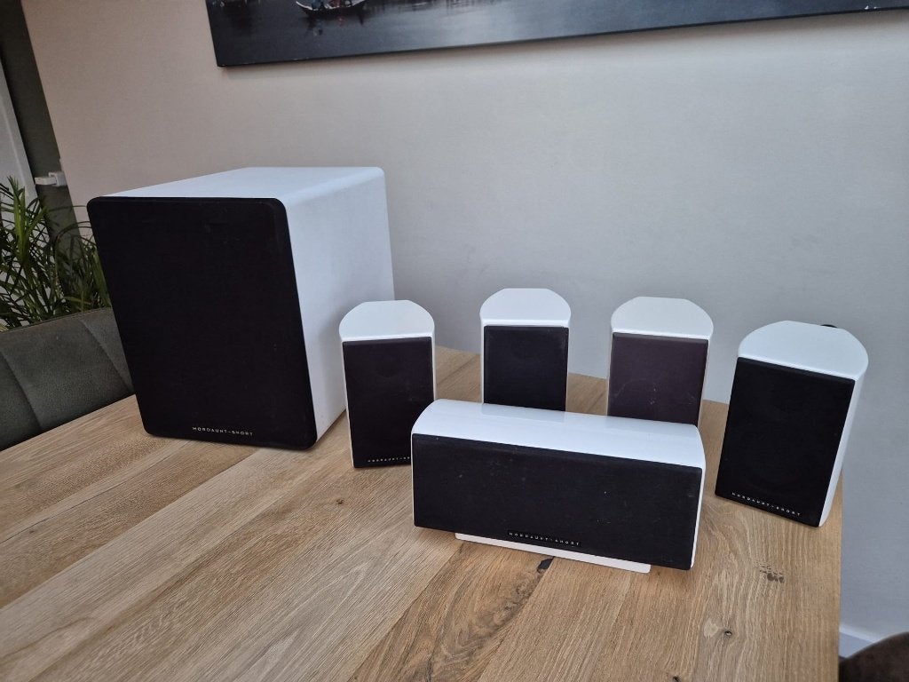 Mordaunt-Short Alumni 5.1 Home Cinema Speakerset (Wit), 70 watt of meer, Zo goed als nieuw, 5.1-systeem, Overige spelers