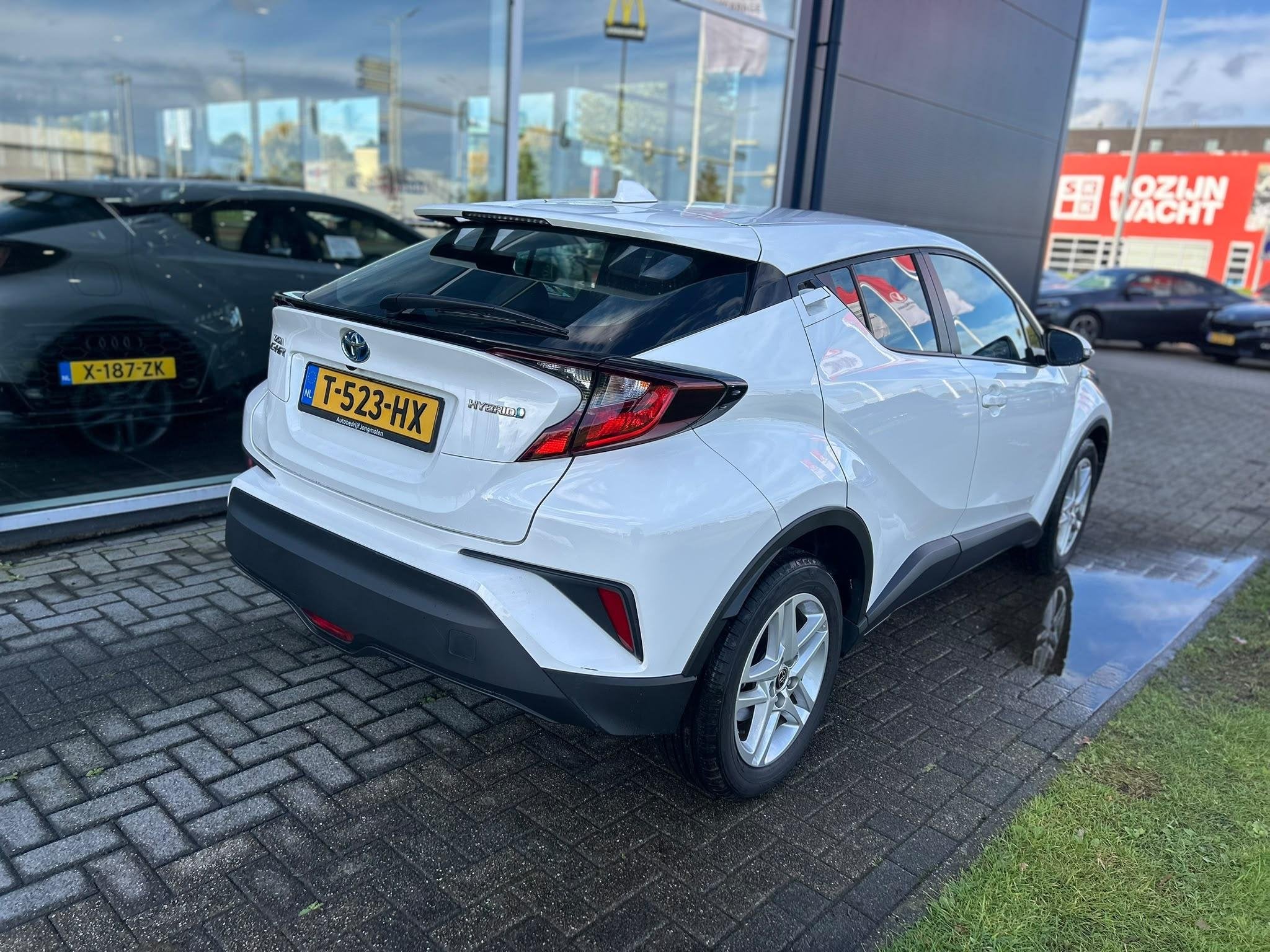 Toyota C-HR 1.8 Hybrid Active |Automaat|DOH|Camera, Auto's, Stof, Euro 6, 4 cilinders, Verwarmde buitenspiegels