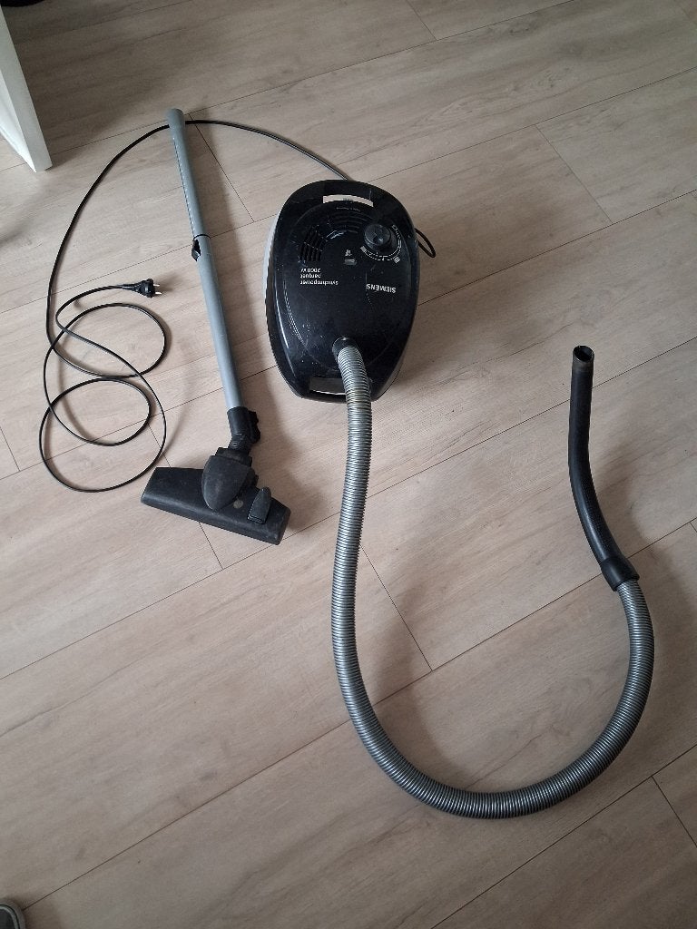STOFZUIGER SIEMENS (SYNCHROPOWER PARQET 2000W), Witgoed en Apparatuur, Stofzuigers, Siemens, Gebruikt, Overige typen, Geschikt voor harde vloeren
