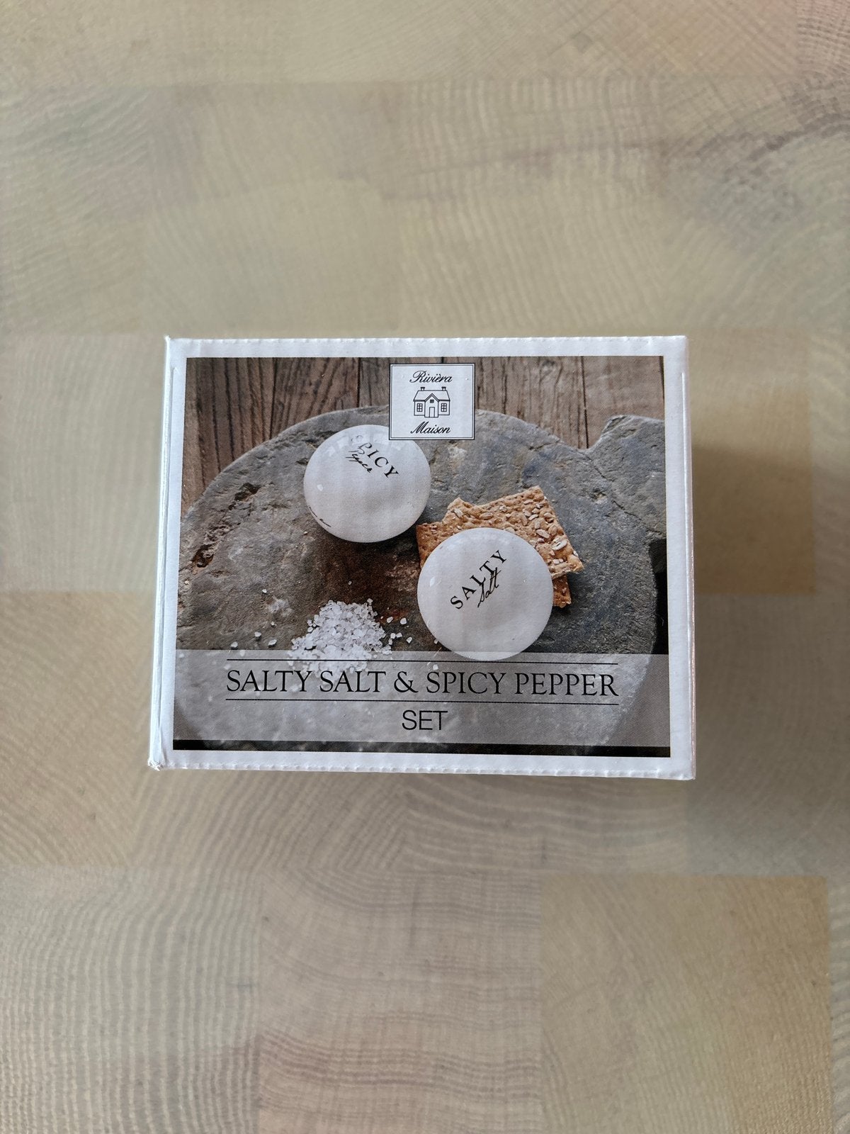 Riviera Maison Salty Salt & Spicy Pepper Set, Overige typen, Nieuw, Ophalen of Verzenden, Steen/keramiek