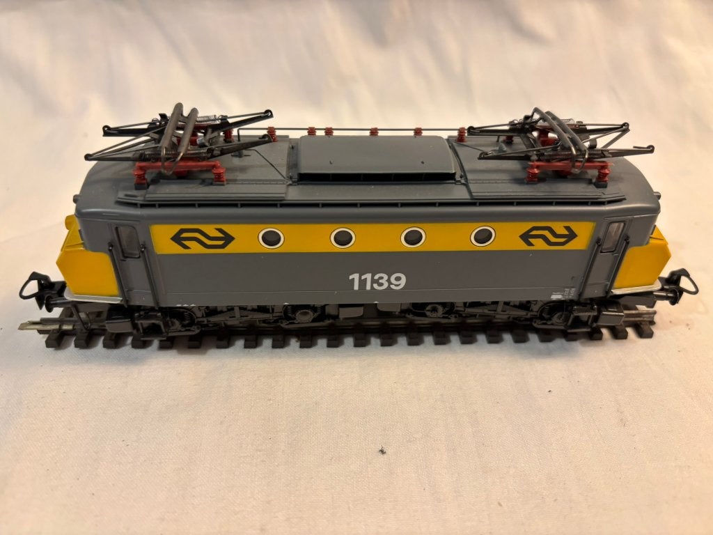 Märklin/Hamo 8324 H0  serie 1100 van de NS, Analoog, Ophalen of Verzenden, Zo goed als nieuw, Märklin