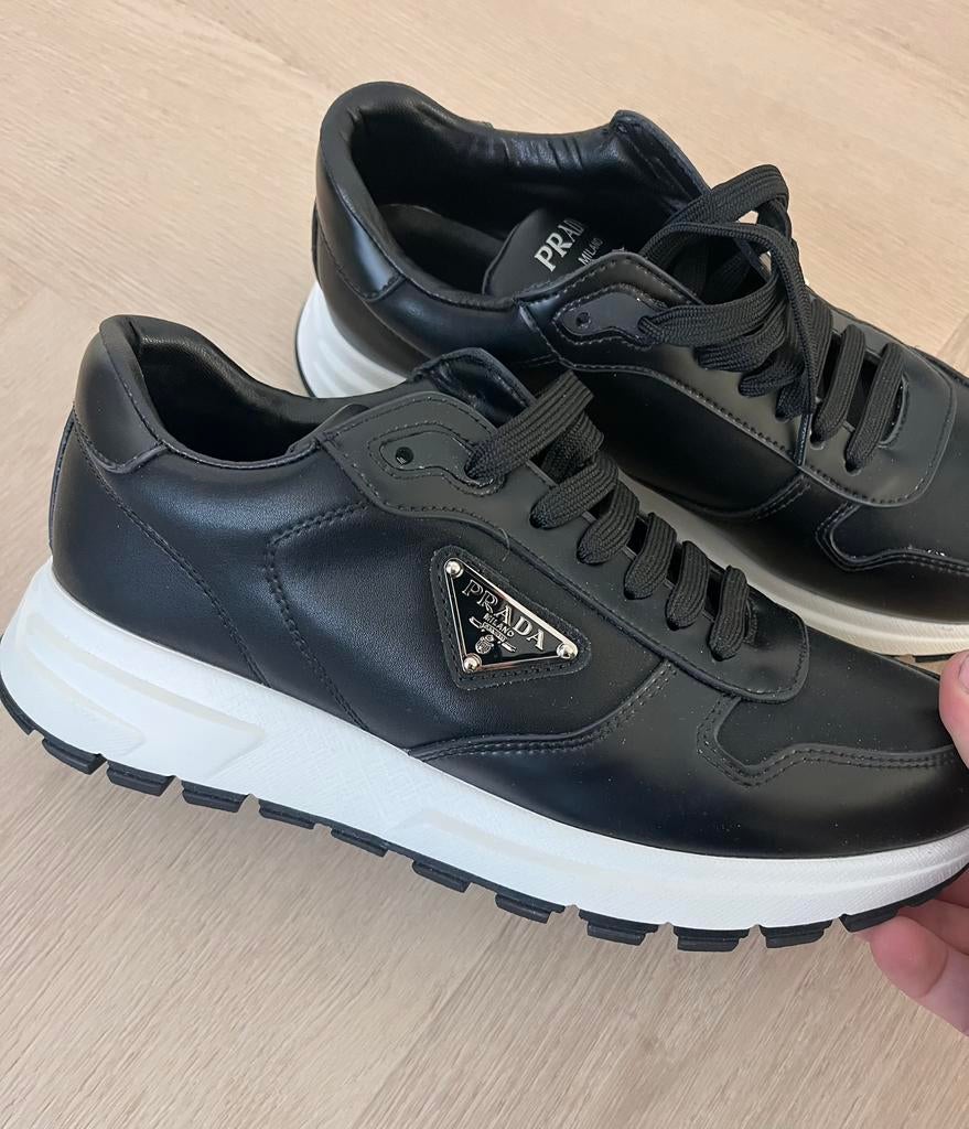 Prada schoenen!, Zwart, Nieuw, Ophalen of Verzenden, Sneakers of Gympen