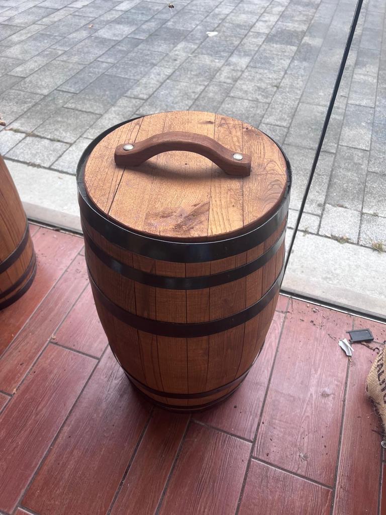 Houten ton met deksel, Ophalen, Gebruikt