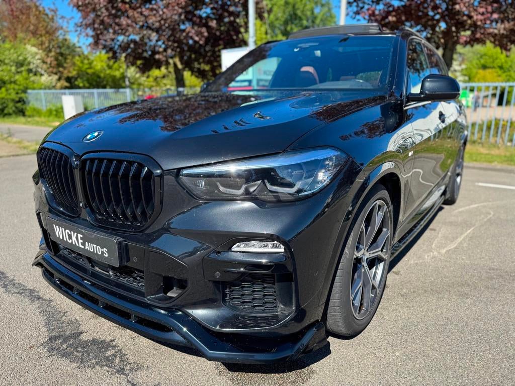 BMW X5 XDrive45e High Executive HUD Pano 360 Trekhaak MAXTON, Auto's, 394 pk, Zwart, Vierwielaandrijving, Hybride Elektrisch/Benzine