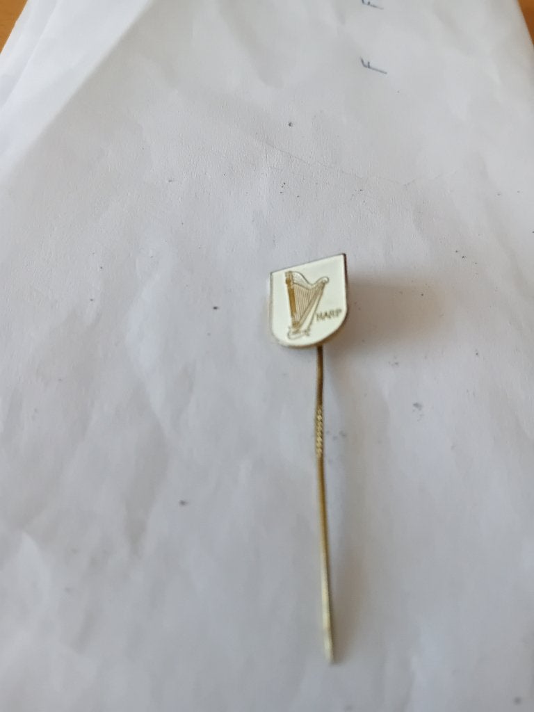 Pin - HARP, Verzamelen, Ophalen of Verzenden, Zo goed als nieuw, Overige onderwerpen, Speldje of Pin