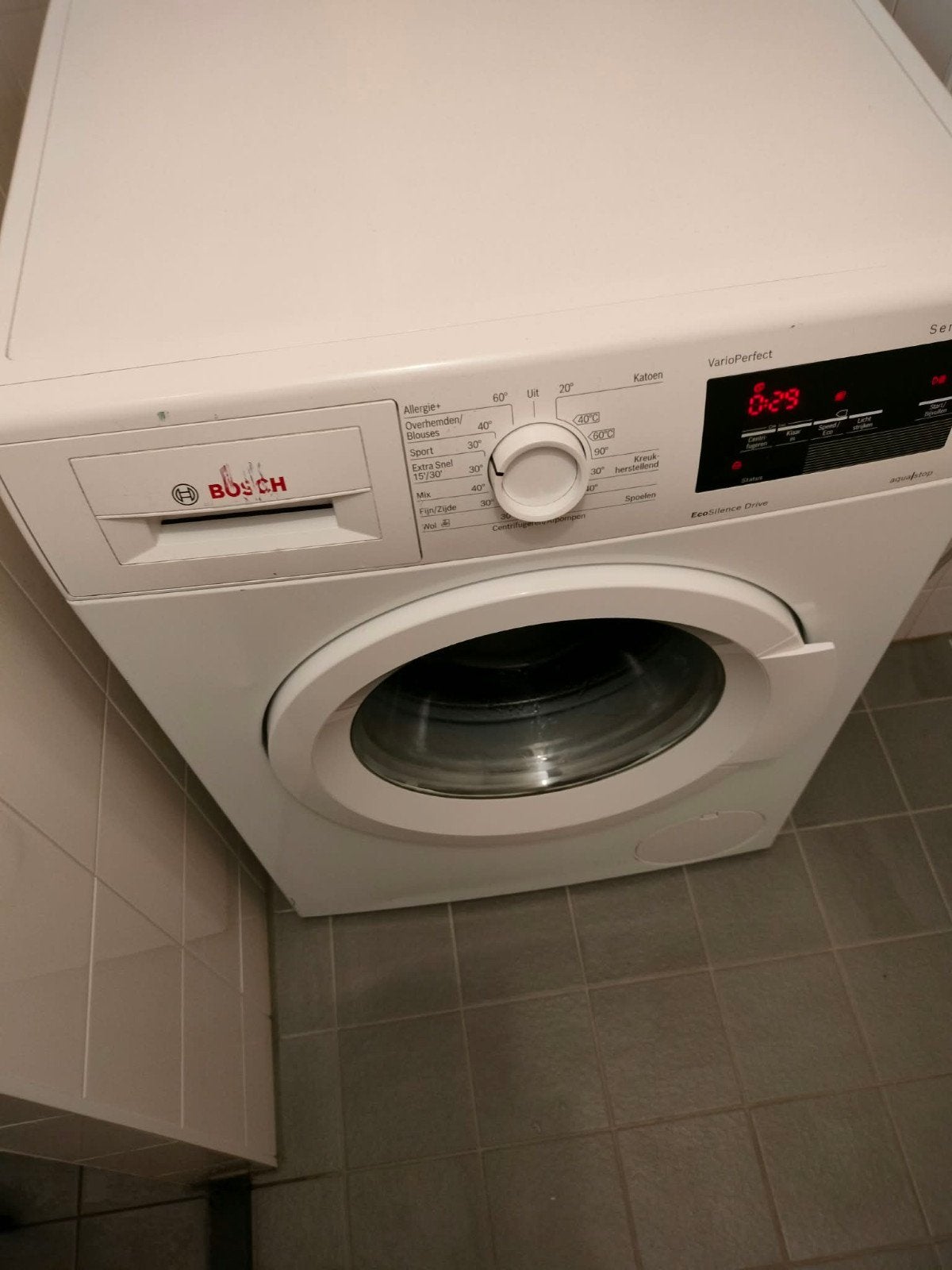 Bosch wasmachine WNAT323471, Ophalen, Gebruikt, 85 tot 90 cm, 1200 tot 1600 toeren