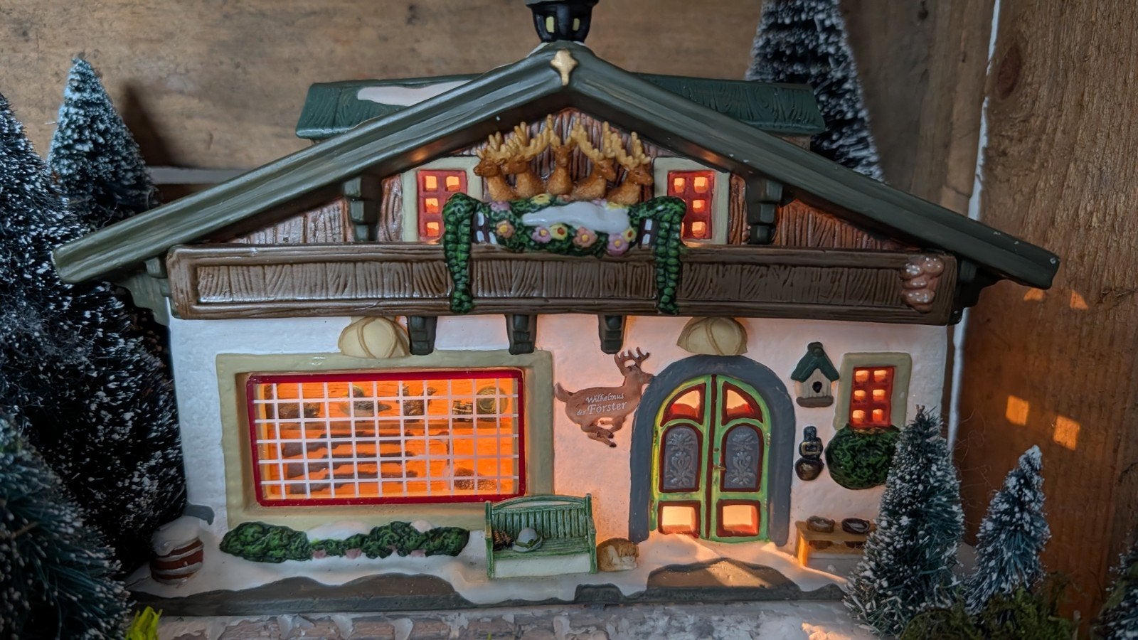 Luville kersthuis tafereel, kerstdorp in fruitkist, Diversen, Ophalen of Verzenden
