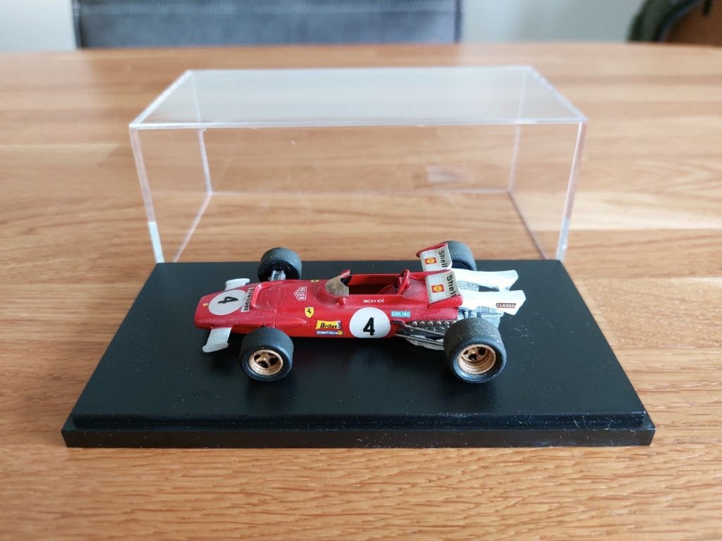 FDS 1:43 Ferrari 312 B 1970 F1 #4 Jacky Ickx in display case, Ophalen of Verzenden, Gebruikt, Auto, Overige merken