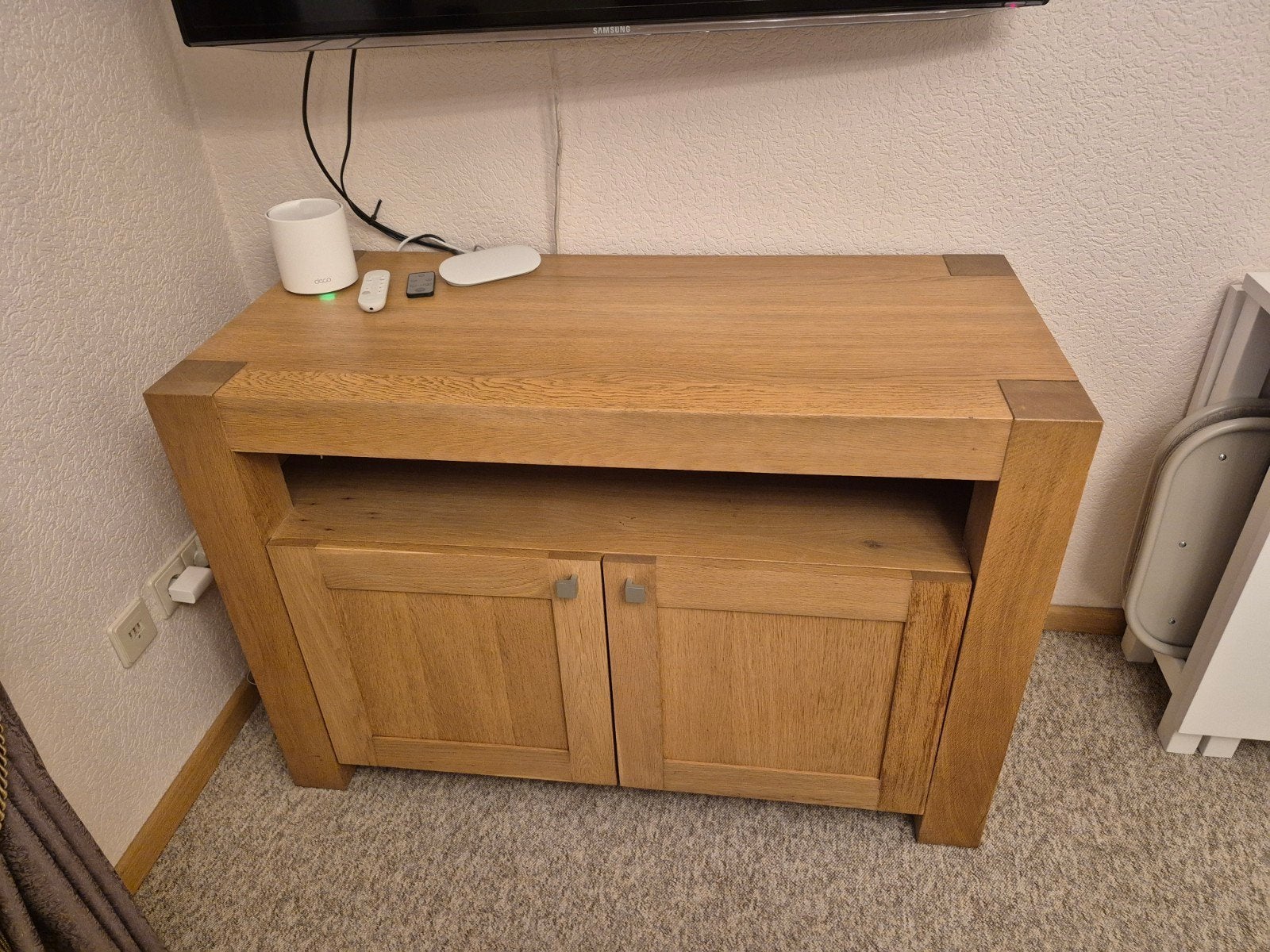 Eiken TV Kast - B110 x D50 x H75 cm, Ophalen, Gebruikt, Hout, Cd's