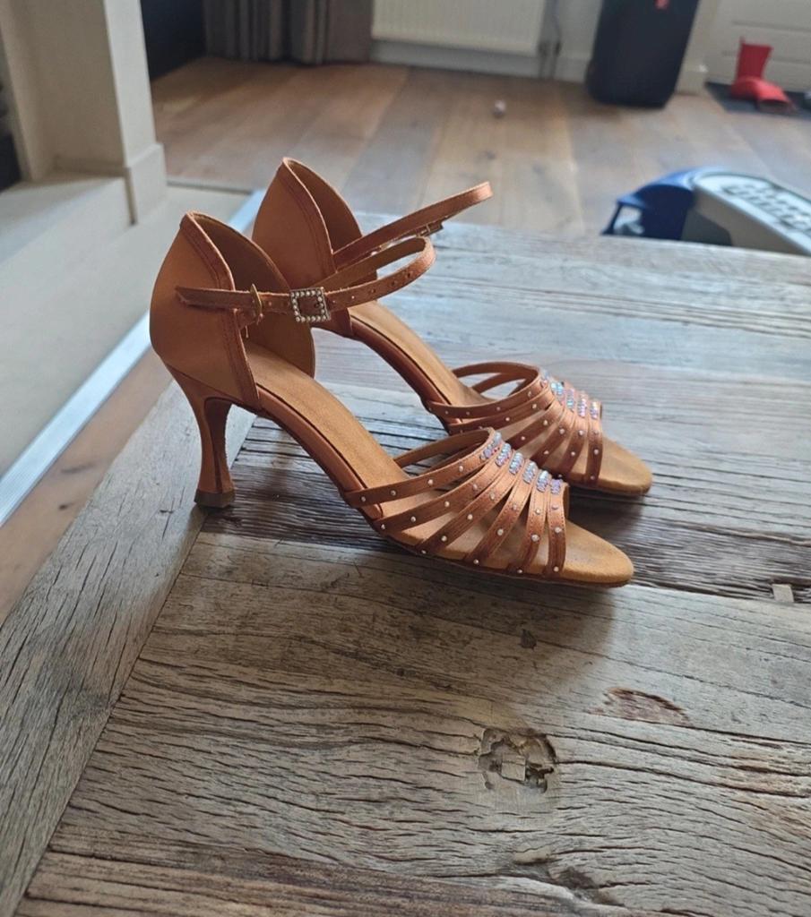 Salsaschoenen Supadance maat 38, Kleding | Dames, Schoenen, SupaDance, Bruin, Dansschoenen, Ophalen of Verzenden
