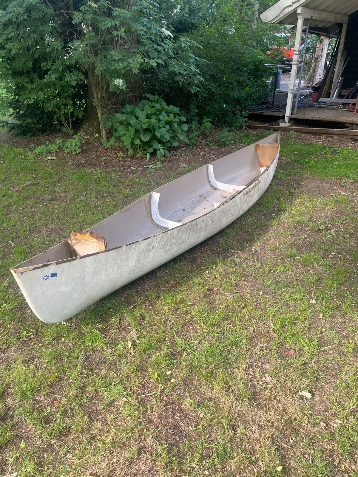 Mad River Canoe - Opknapper, lekvrij, Ophalen, Gebruikt, Twee personen, Canadese kano of Open kano