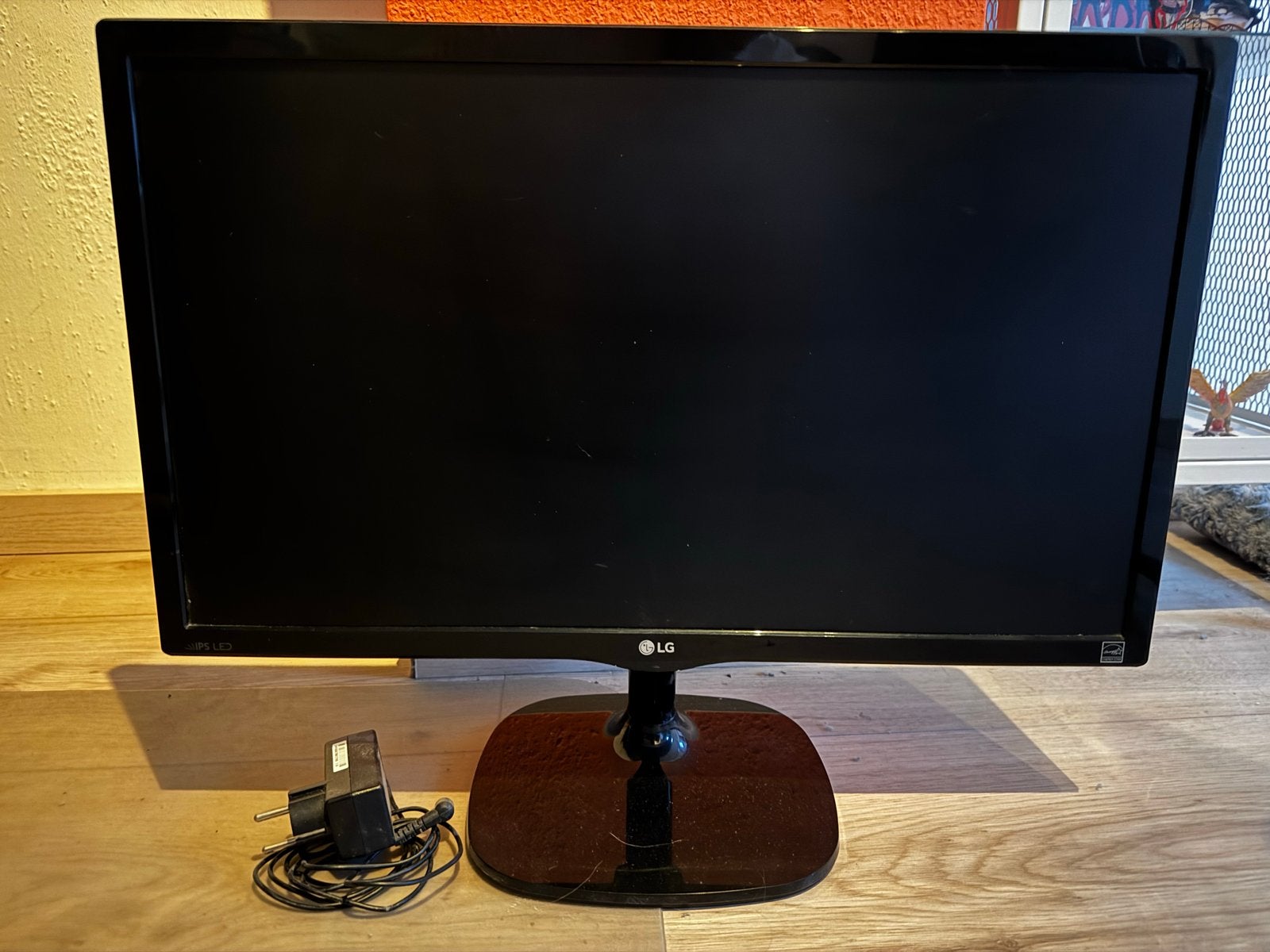 LG Monitor 23 inch Full HD 1080p, Ophalen, IPS, Full HD, 60 Hz of minder
