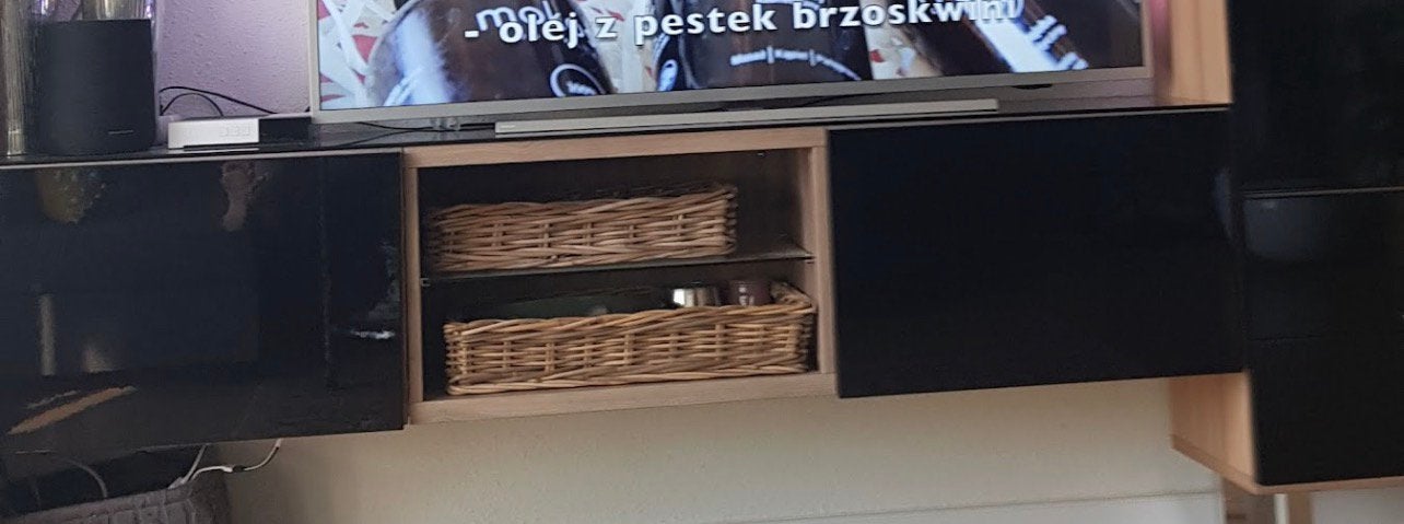 IKEA Besta 3 kasten 2 zwarte in hoogglans deurtjes, Huis en Inrichting, Kasten | Televisiemeubels, 150 tot 200 cm, Ophalen of Verzenden