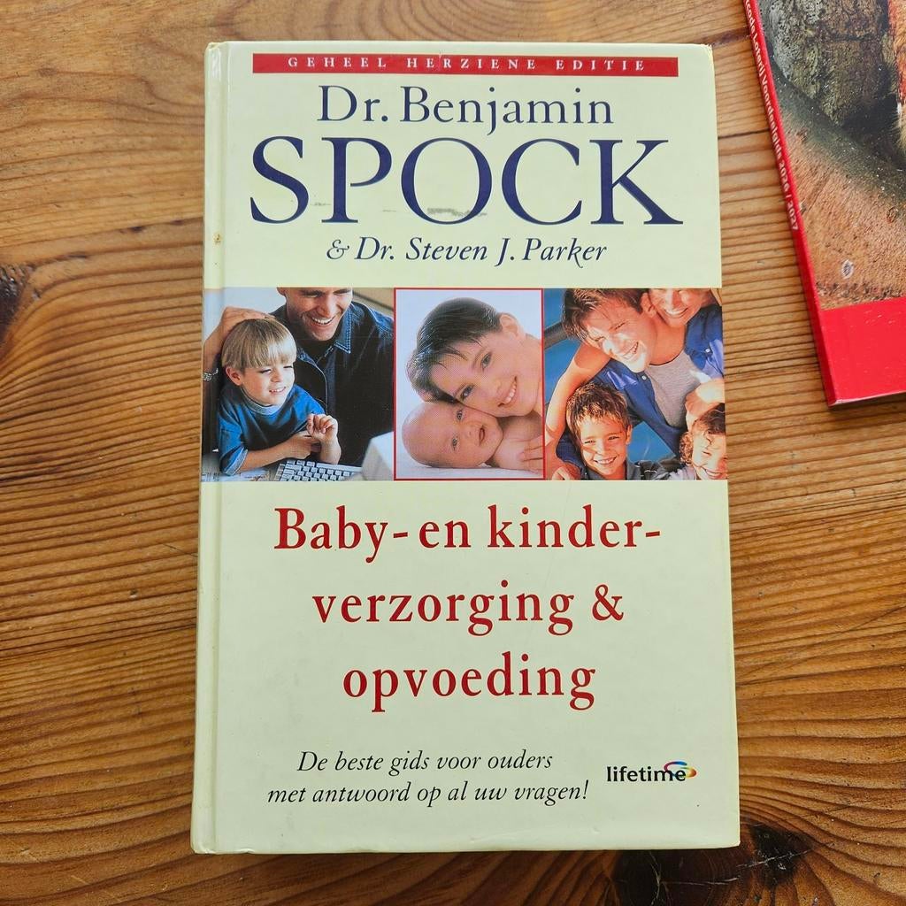 SPOCK Baby en kinderverzorging en opvoeding, Ophalen of Verzenden, Zo goed als nieuw, Dr. Benjamin Spock en dr Steven J. Parker