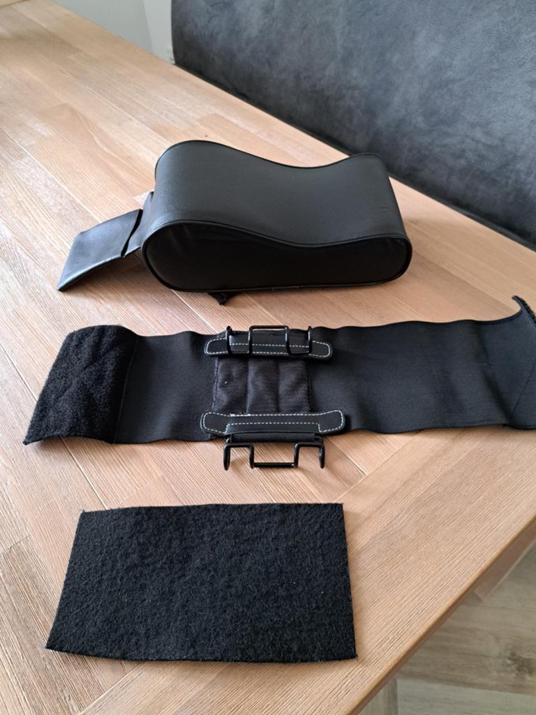 Tablet houder voor in de auto (hoofdsteun), Ophalen of Verzenden, Gebruikt