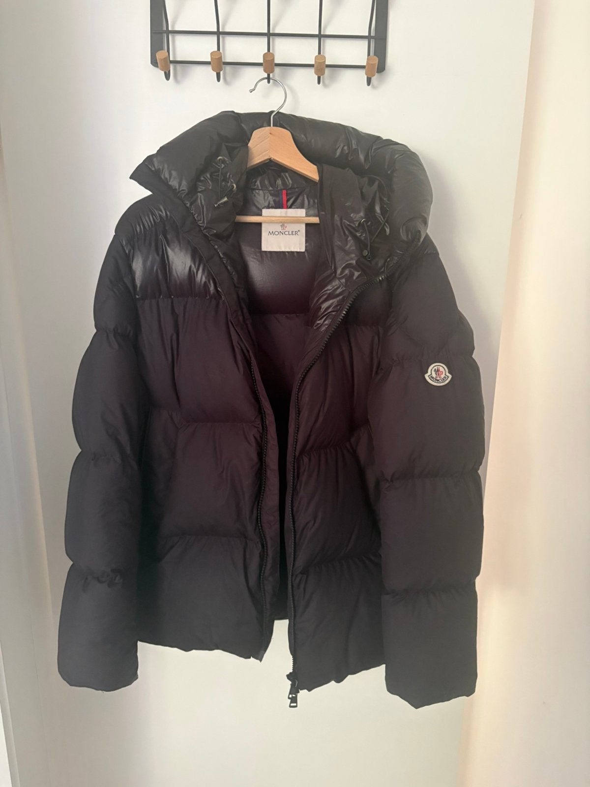 Moncler damavand winterjas, Ophalen of Verzenden, Zo goed als nieuw, Maat 56/58 (XL), Blauw