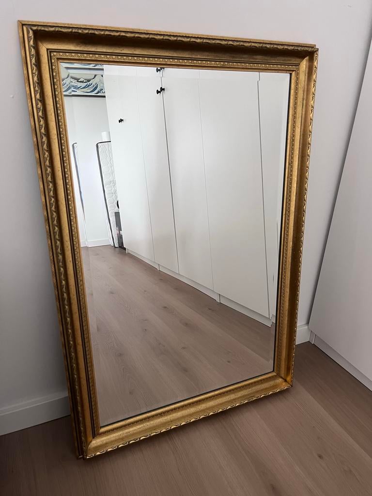 Grote spiegel met gouden barok lijst, Ophalen, Rechthoekig, 50 tot 100 cm, Minder dan 100 cm