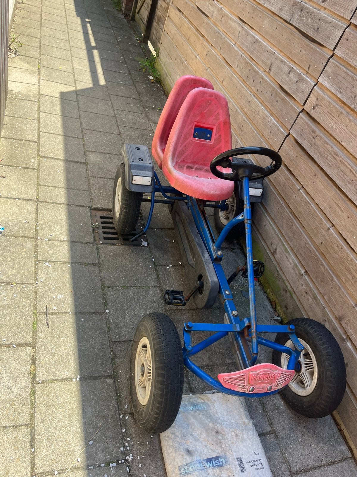Mammoet skelter met aanhanger, Ophalen, Gebruikt, Mammoet, Met kar of aanhanger