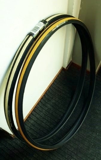 Buitenbanden vittoria rubino racefiets 700x23c, Ophalen, Nieuw, Vittoria rubino