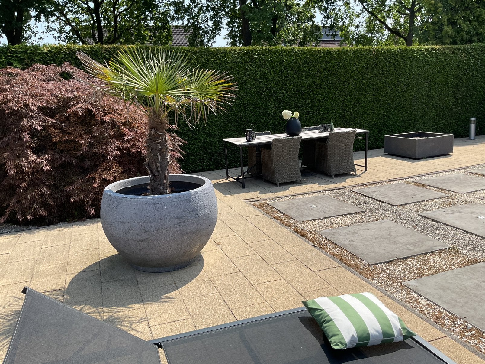 Tuintafel Custommade zwaar metalen onderstel met planken, Tuin en Terras, Tuintafels, Ophalen, Zo goed als nieuw, Rechthoekig