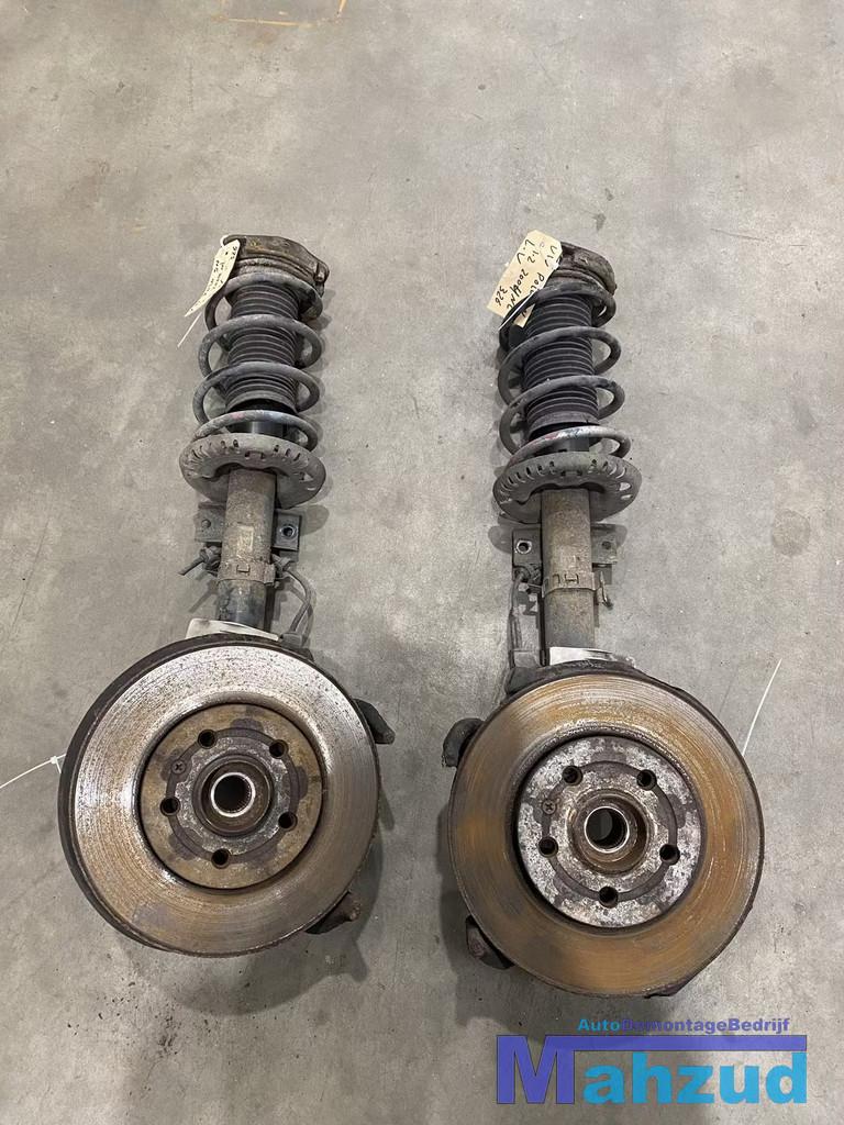 VW POLO 9N 9N2 1.2 Links rechts veerpoot 2001-2009, Gebruikt, Volkswagen, Volkswagen AG, Berliner Ring 2
38440  Wolfsburg, DE