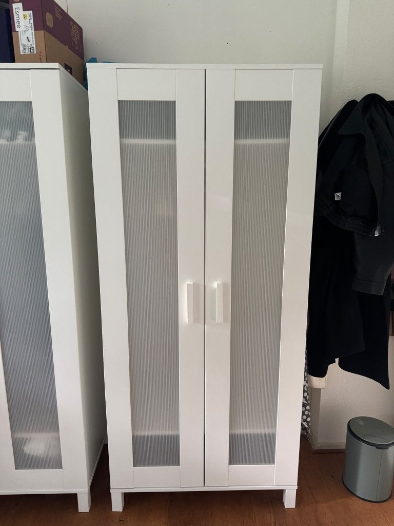 Kledingkast wit (student), Huis en Inrichting, Ophalen, Met deur(en), Strak, wit met geribbeld ruitje, 50 tot 100 cm