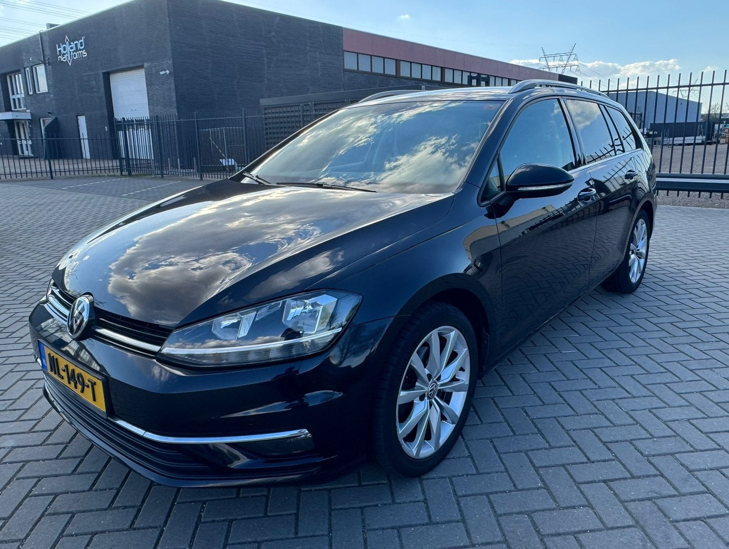 Volkswagen Golf 1.0 TSI Highline VIRTUAL COCKPIT CARPLAY ‘17, Auto's, Volkswagen, Voorwielaandrijving, 1195 kg, Zwart, Zwart