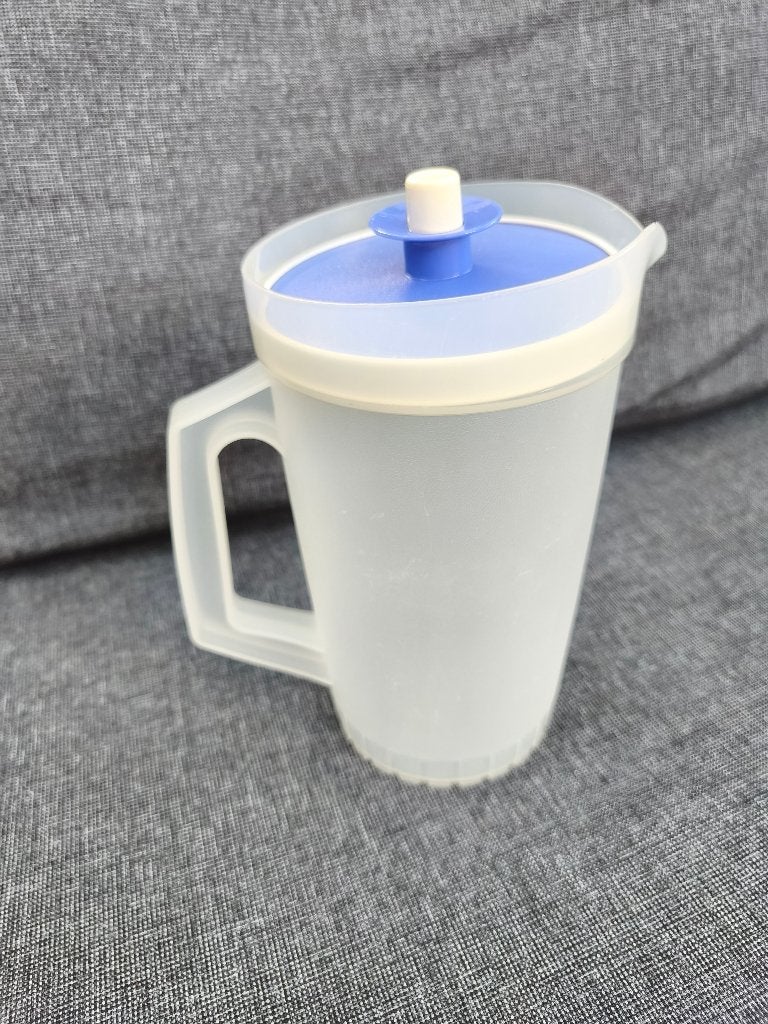 Waterkan Tupperware lekvrij, Gebruikt, Blauw, Overige typen, Ophalen of Verzenden