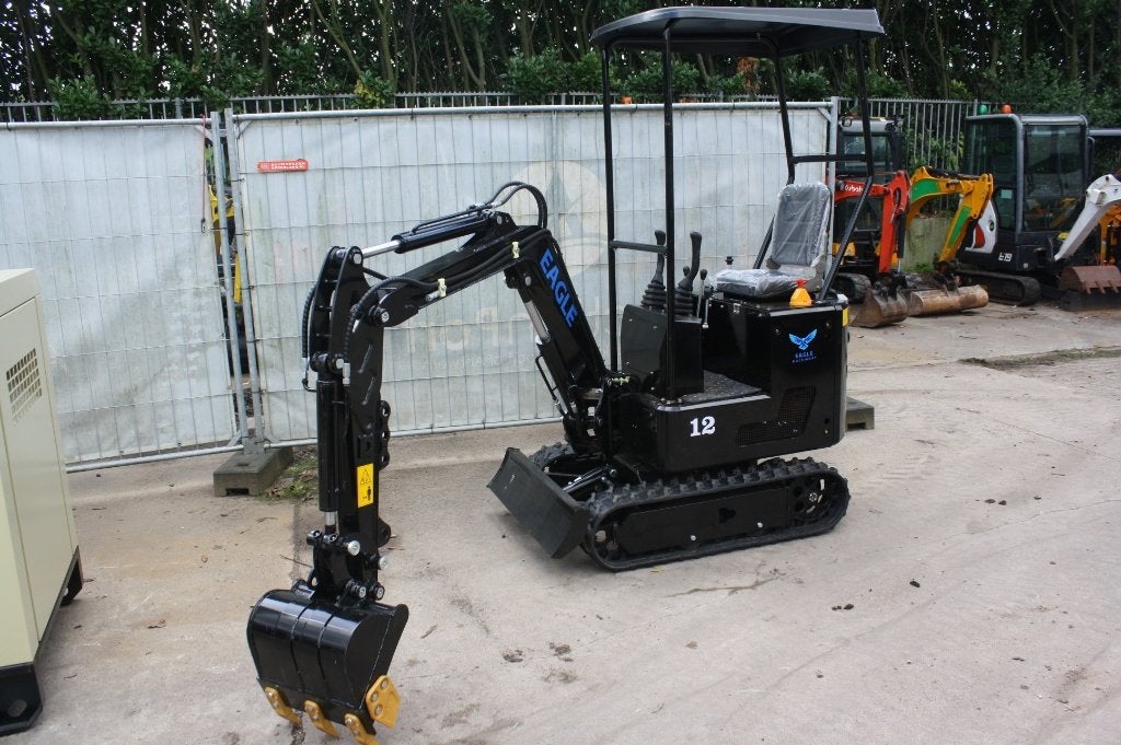 Eagle EB 1200KG minigraver zwenkgiek diesel, Ophalen of Verzenden, Graafmachine