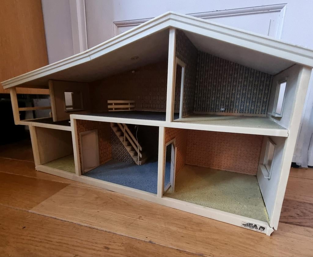 Poppenhuis Lisa Vintage, Ophalen of Verzenden, Gebruikt, Poppenhuis